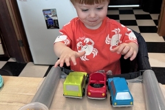 jasper lining up cars