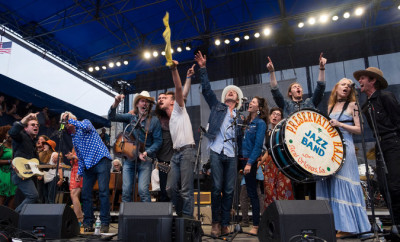  Musicians leading the Bob Dylan tribute at “ ’65 Revisited,” the grand finale of the Newport Folk Festival. Credit Christian Hansen for The New York Times
