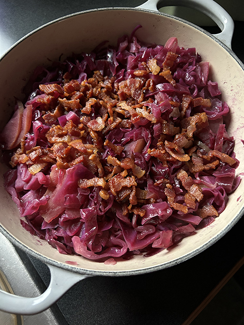 braised red cabbage