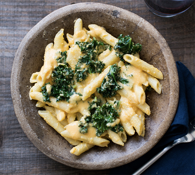 stove top mac & cheese with kale